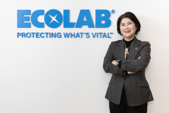 문정미 한국이콜랩 부사장이 1일 서울 송파구 본사에서 디지털타임스와 인터뷰를 하고 있다. 한국이콜랩 제공.